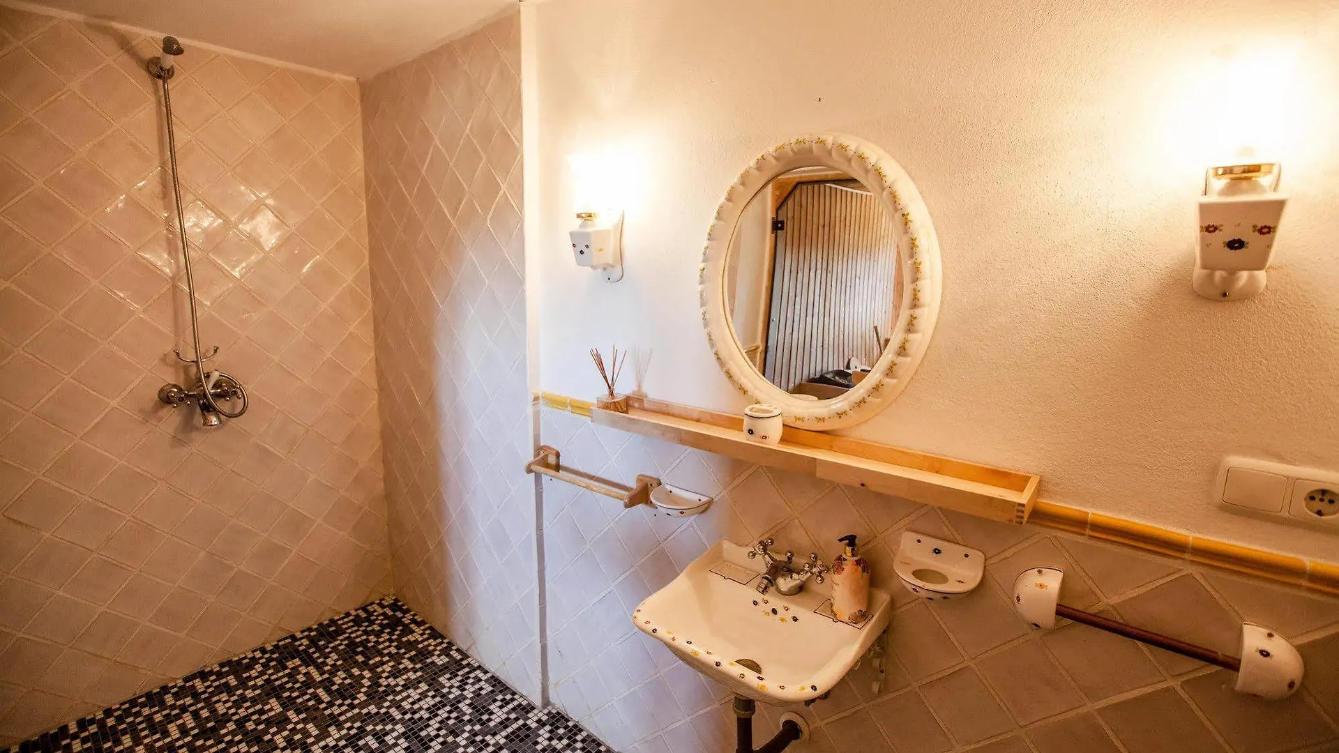 B&B Muse Marbellac 4*,
